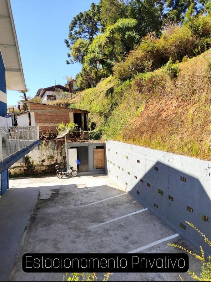 A Nossa Casinha No Bosque Acomodação com café da manhã Campos do Jordão Exterior foto